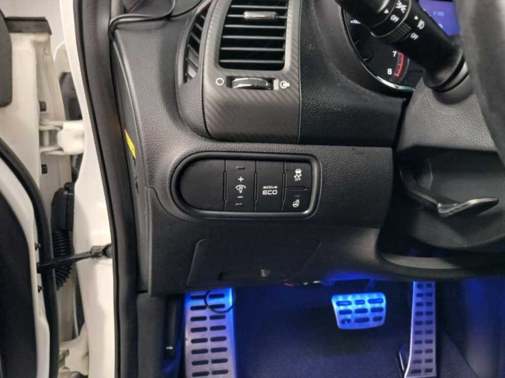 KIA K3 - Vista 12