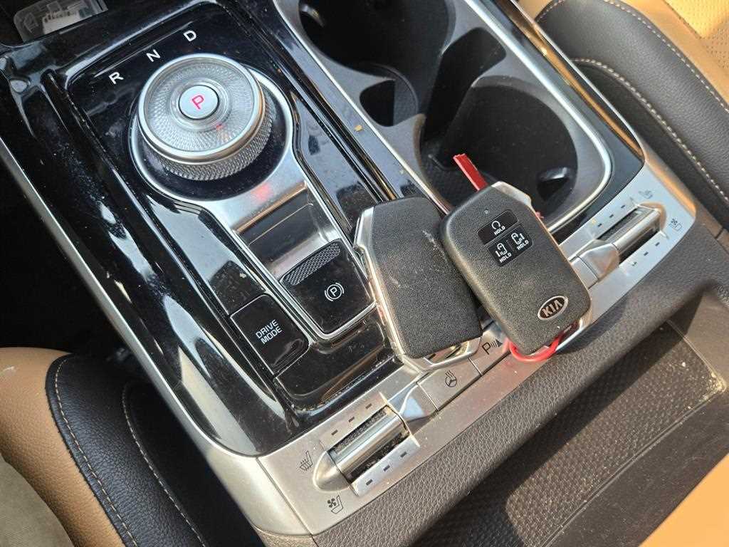 KIA Carnival 2021 Blanco - Importación desde Corea - HF Imports Iquique - Foto 16