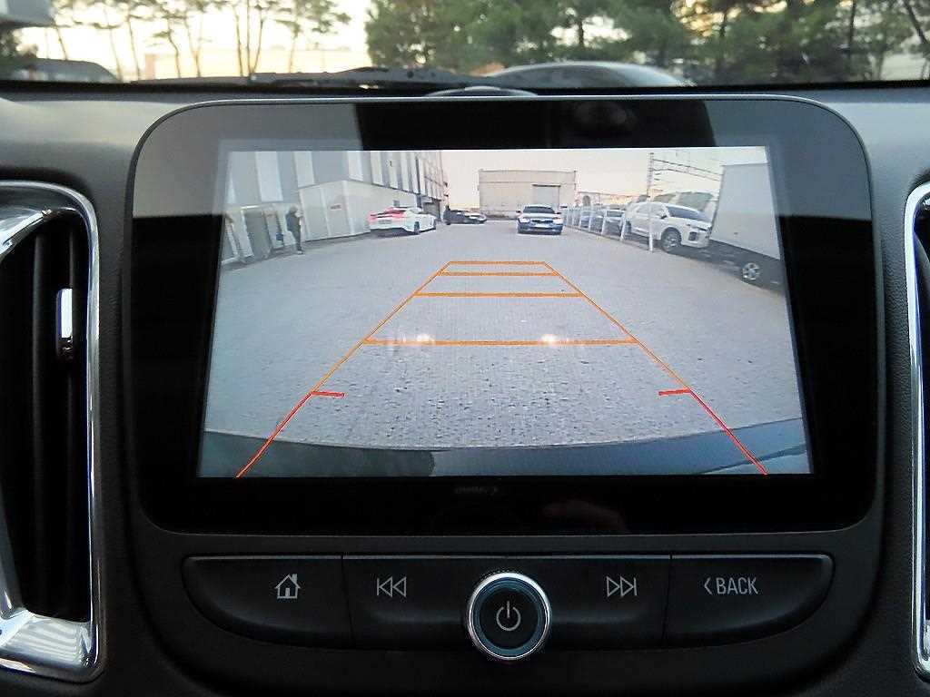 Chevrolet Malibu 2017 Negro - Importación desde Corea - HF Imports Iquique - Foto 13