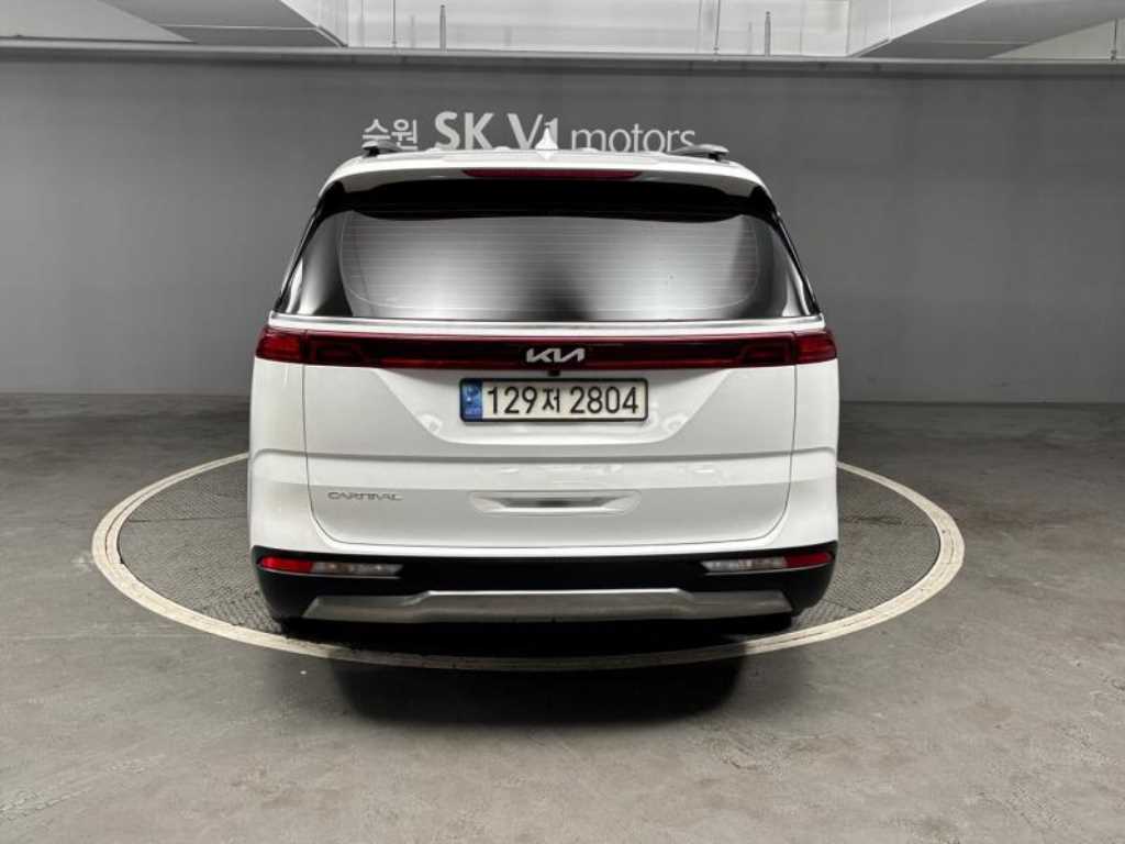 KIA Carnival - Vista 4