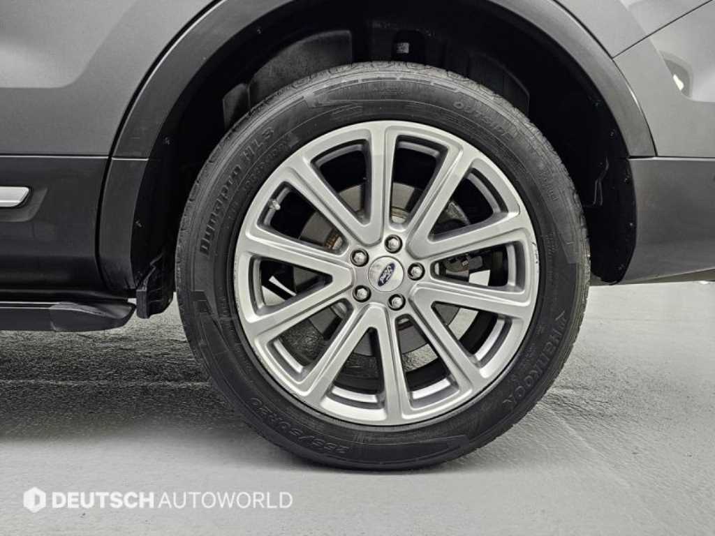 Ford Explorer - Vista 5