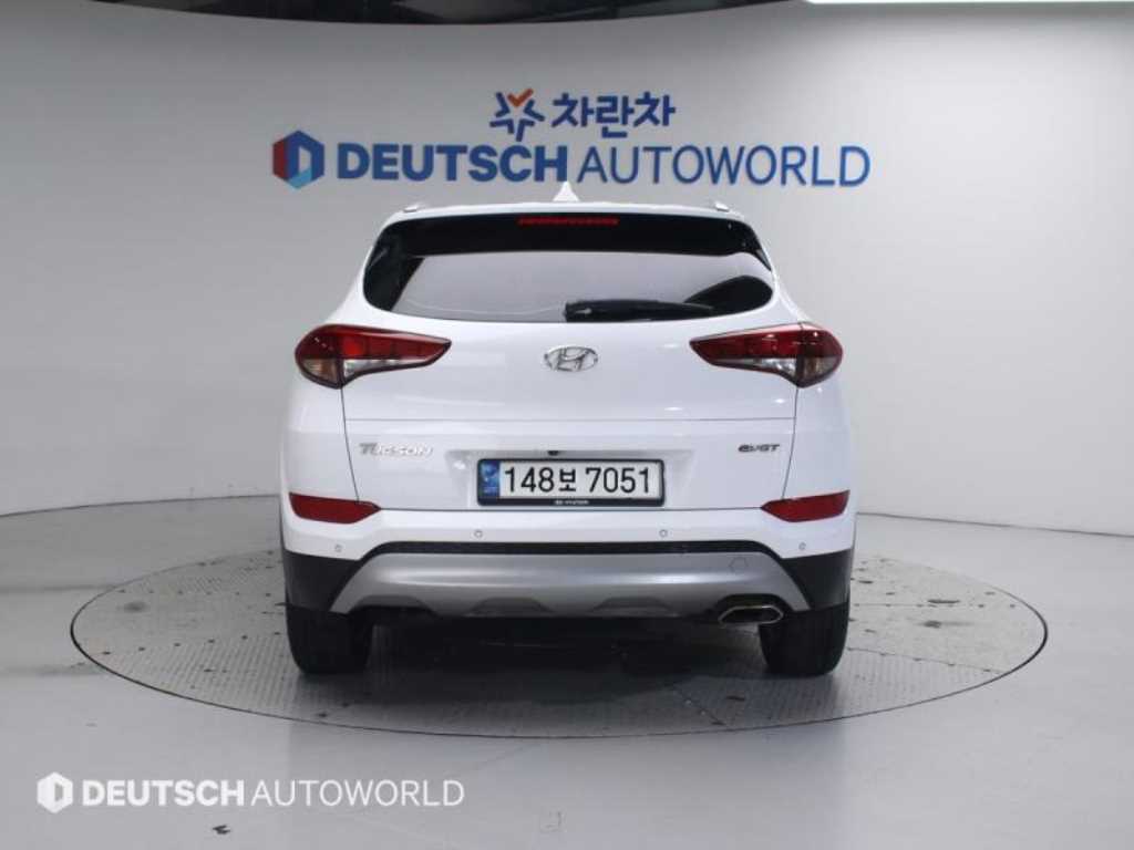 HYUNDAI Tucson - Vista 4