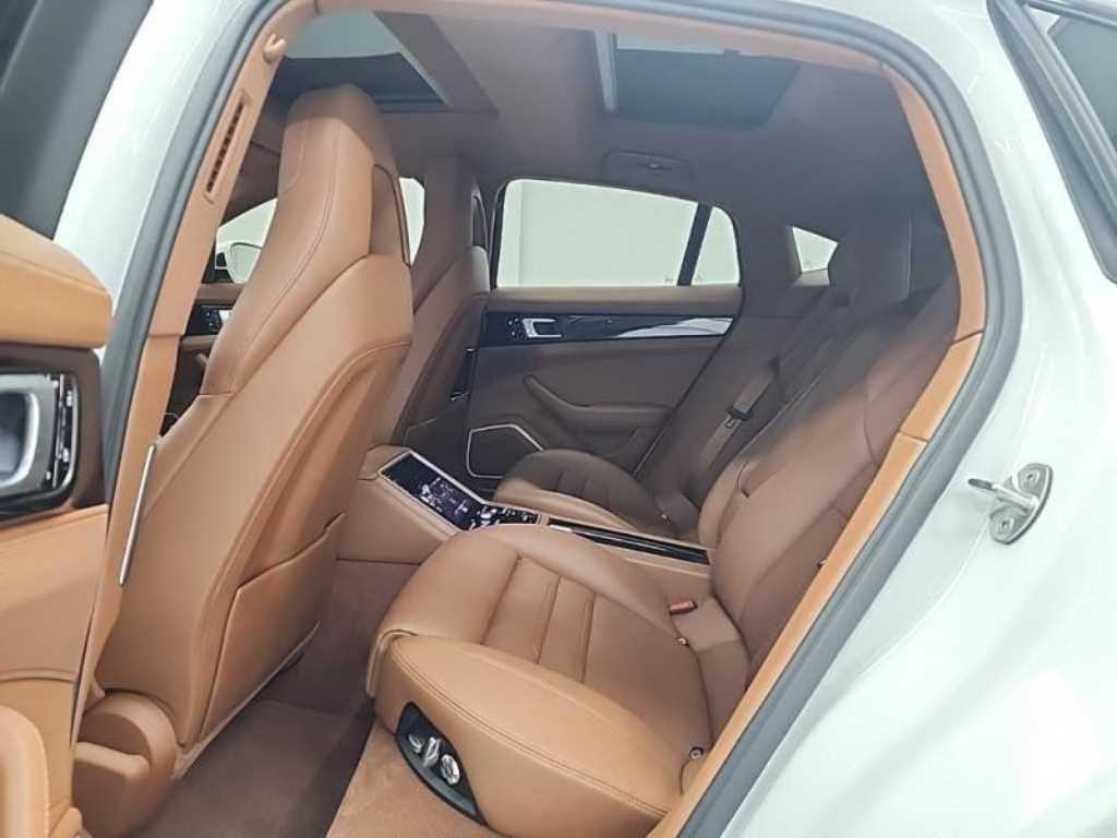 Porsche Panamera - Vista 11