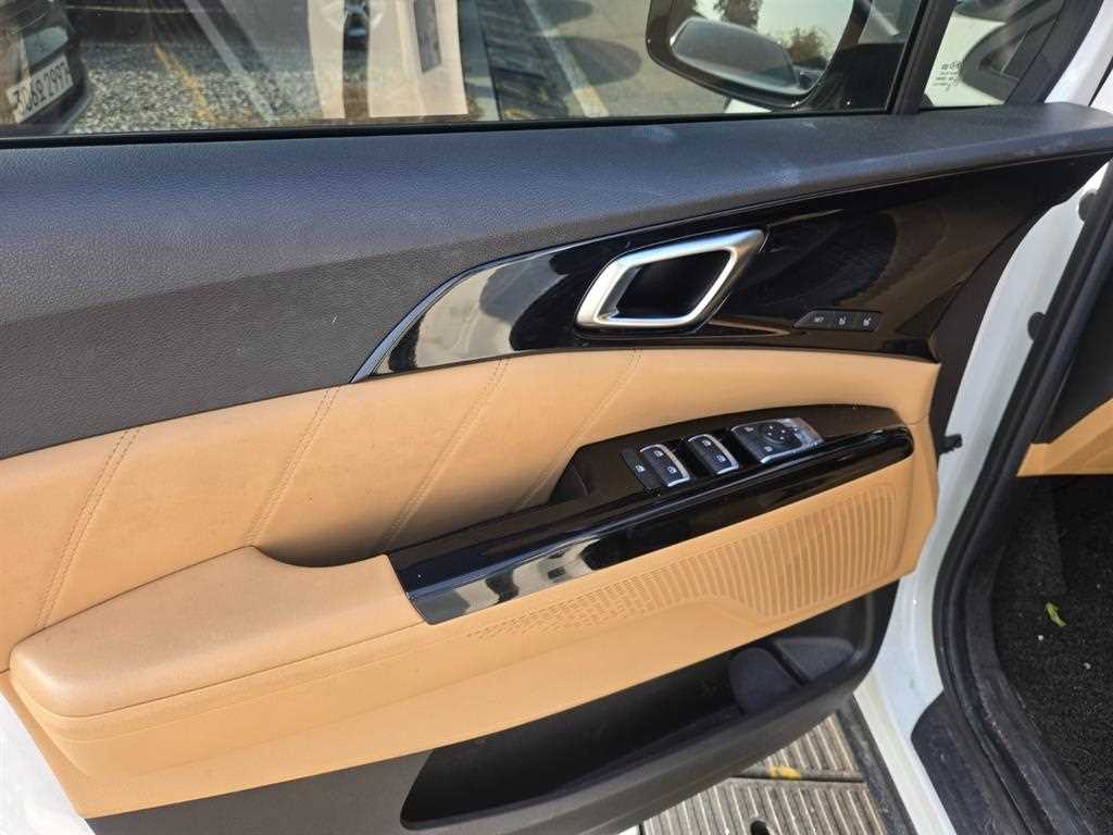 KIA Carnival - Vista 6