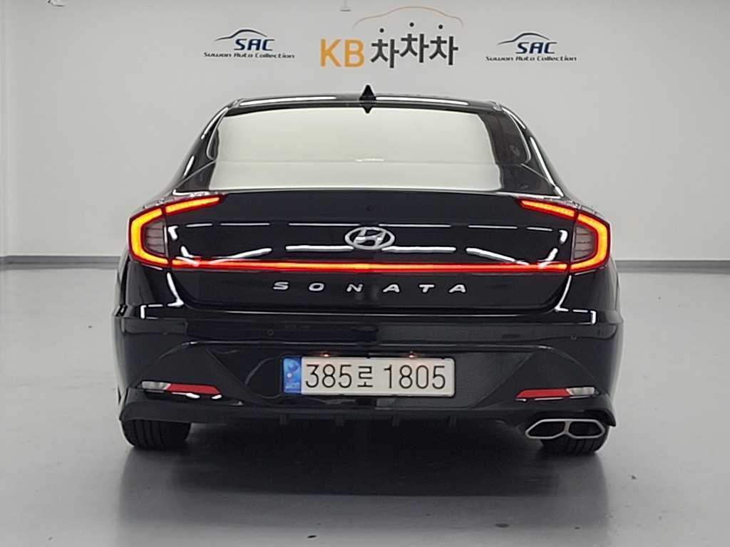 HYUNDAI Sonata - Vista 3