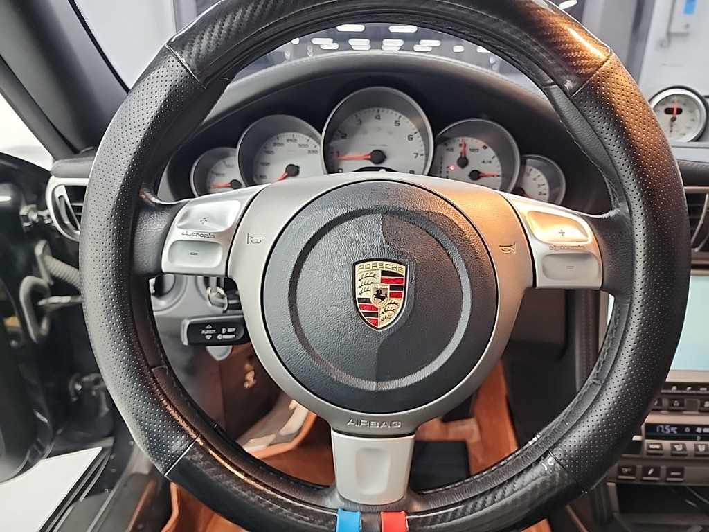 Porsche 911 - Vista 9