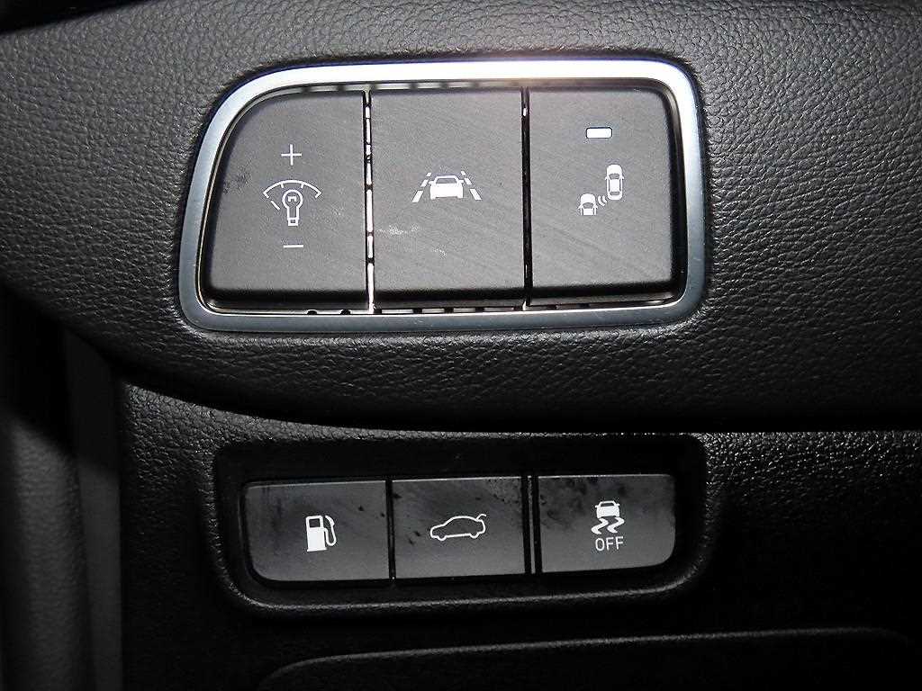 HYUNDAI Grandeur 2019 Gris - Importación desde Corea - HF Imports Iquique - Foto 14