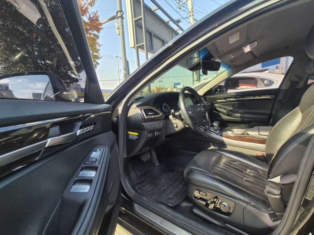 Genesis EQ900 - Vista 7