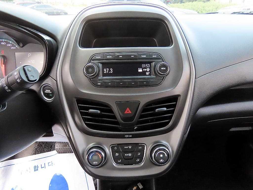 Chevrolet Spark 2019 Negro - Importación desde Corea - HF Imports Iquique - Foto 13