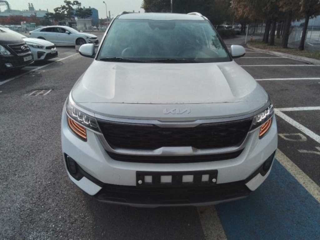 KIA Seltos 2023 - Importación desde Corea - HF Imports Iquique - Foto 1