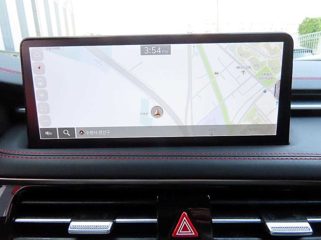 Genesis G70 2025 Blanco - Importación desde Corea - HF Imports Iquique - Foto 13