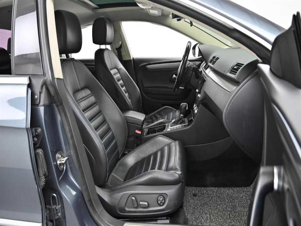 Volkswagen CC - Vista 10