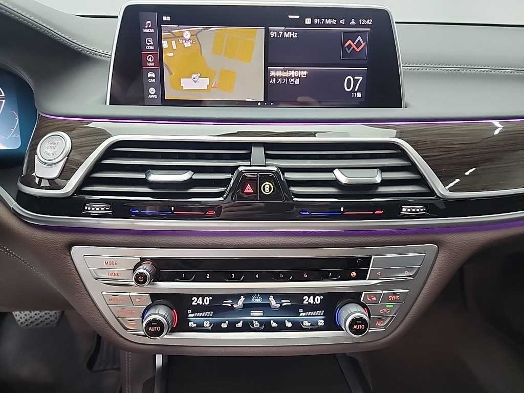 BMW 7 Series - Vista 10