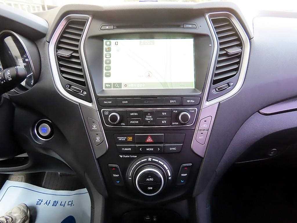 HYUNDAI Santa Fe 2016 Gris - Importación desde Corea - HF Imports Iquique - Foto 13