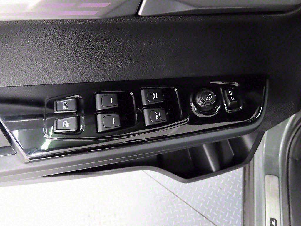 Ssangyong Torres - Vista 11