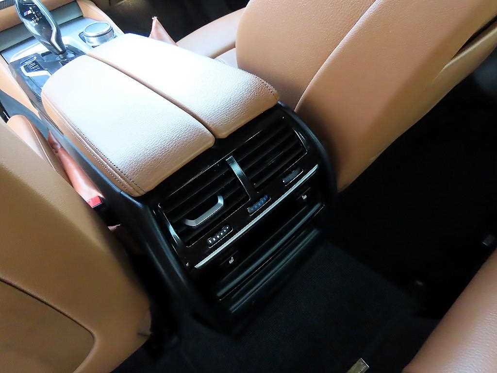 BMW 5 Series 2017 Blanco - Importación desde Corea - HF Imports Iquique - Foto 16