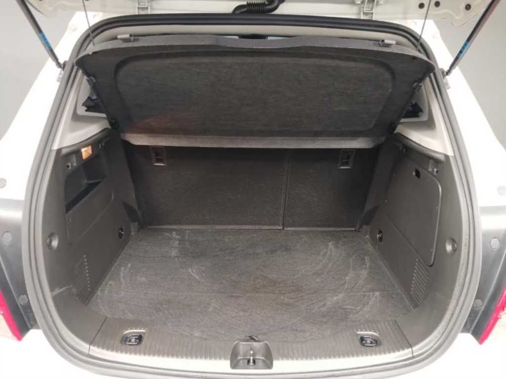 Chevrolet Trax 2019 Blanco - Importación desde Corea - HF Imports Iquique - Foto 18