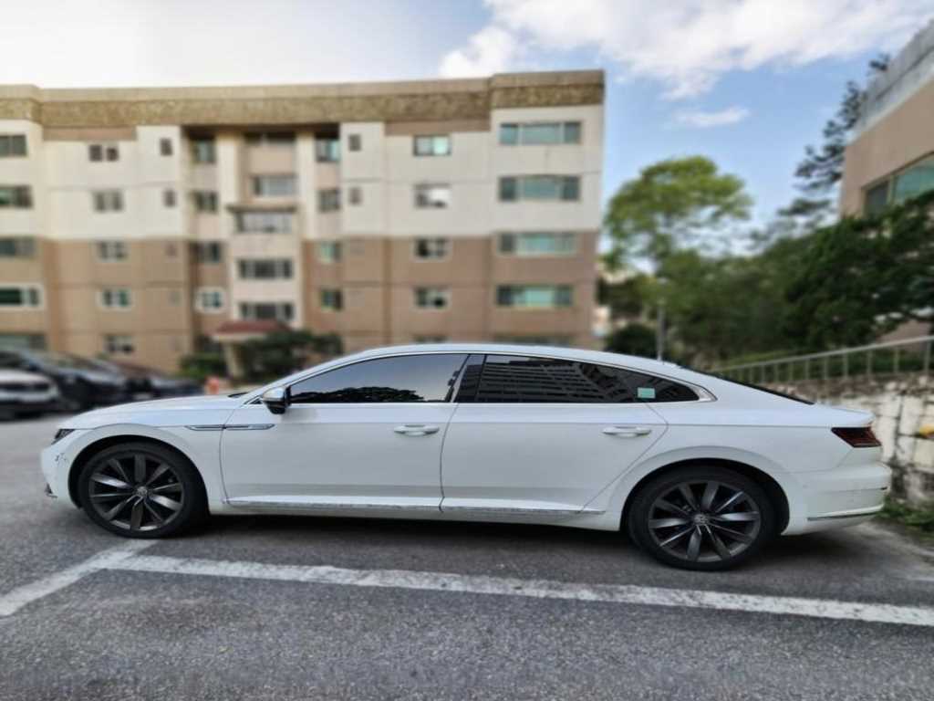 Volkswagen Arteon - Vista 3