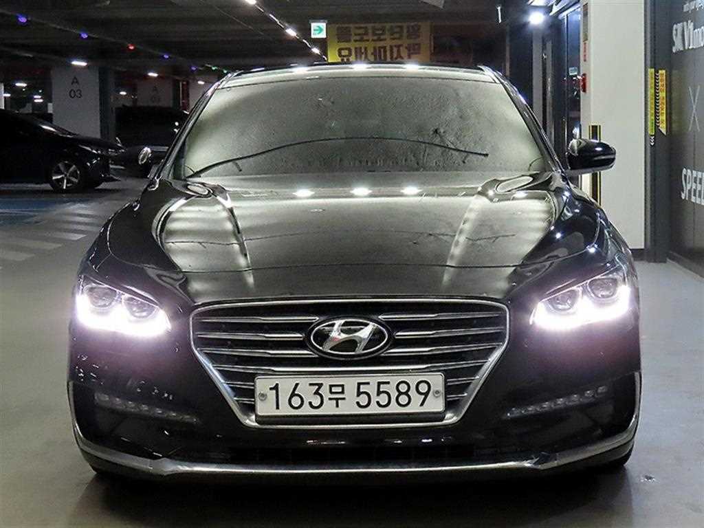 HYUNDAI Grandeur - Vista 2