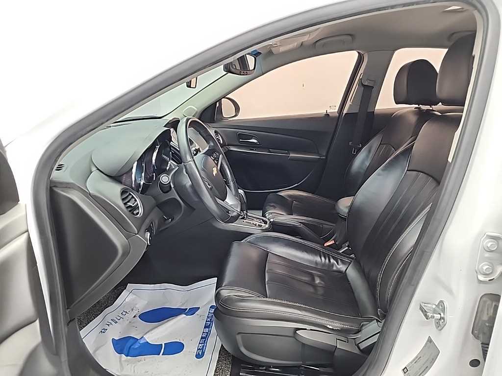 Chevrolet Cruise - Vista 11