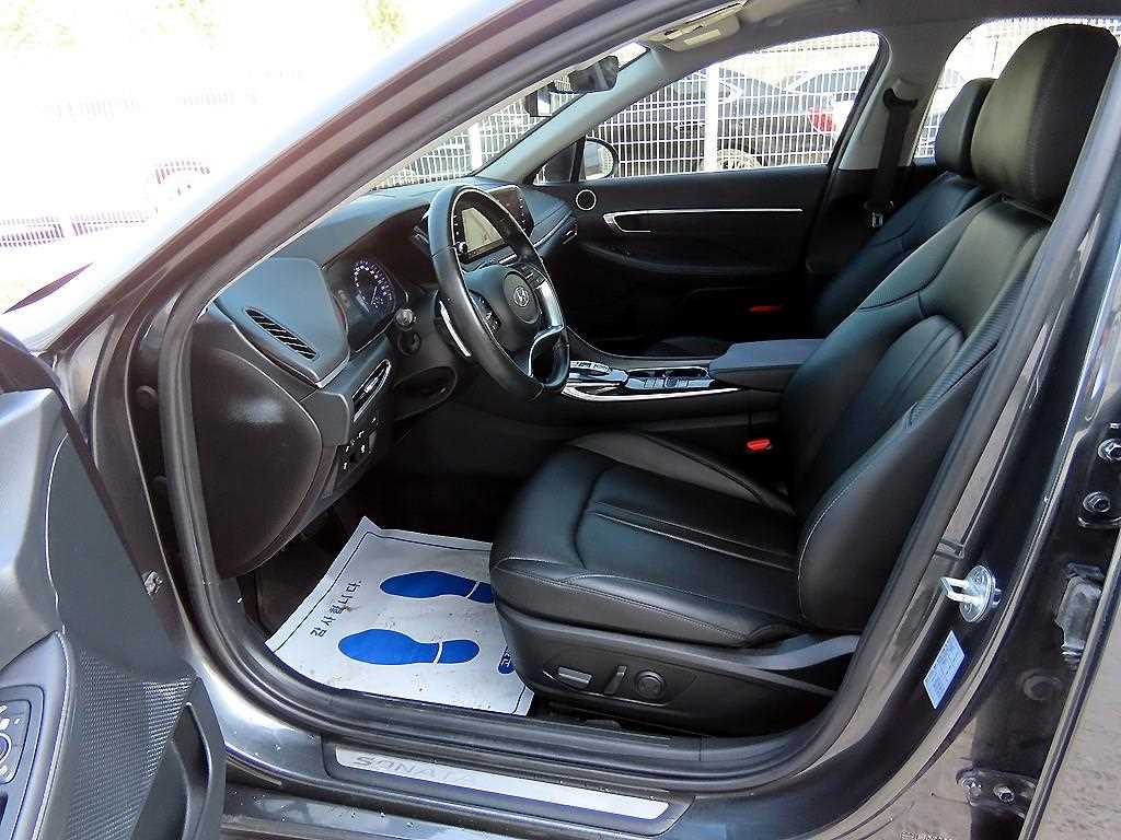 HYUNDAI Sonata - Vista 5