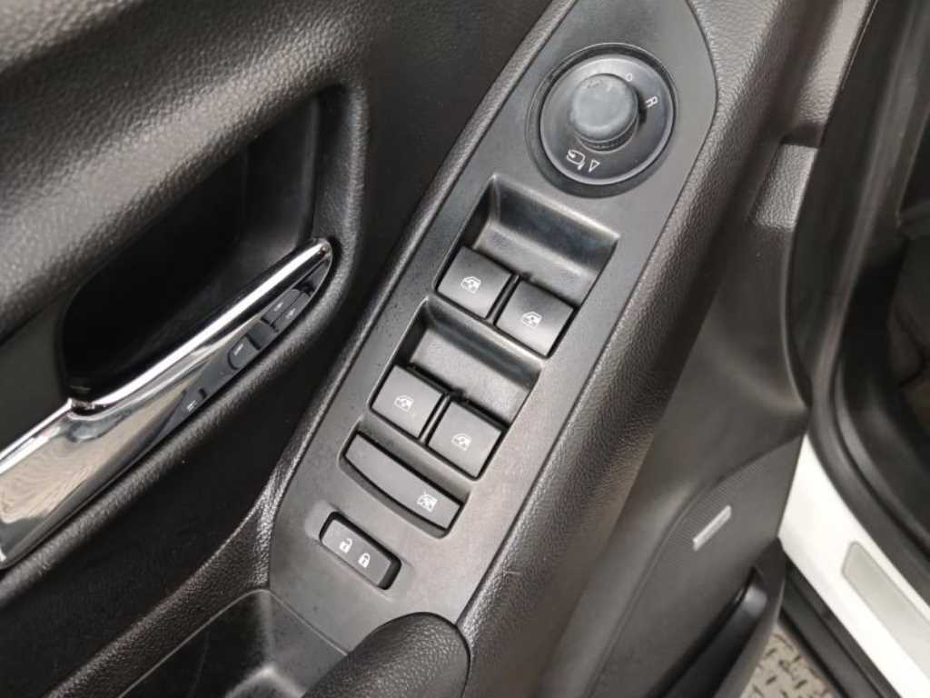 Chevrolet Trax - Vista 10