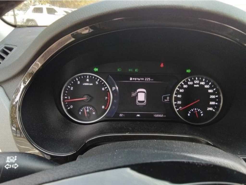 KIA Seltos - Vista 7