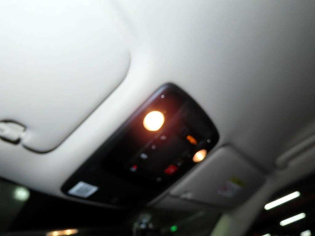 KIA Carnival 2023 Blanco - Importación desde Corea - HF Imports Iquique - Foto 16