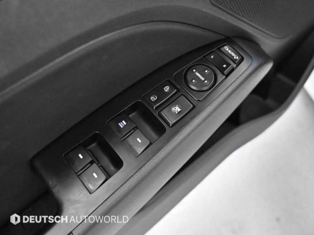 HYUNDAI Avante 2018 Blanco - Importación desde Corea - HF Imports Iquique - Foto 17