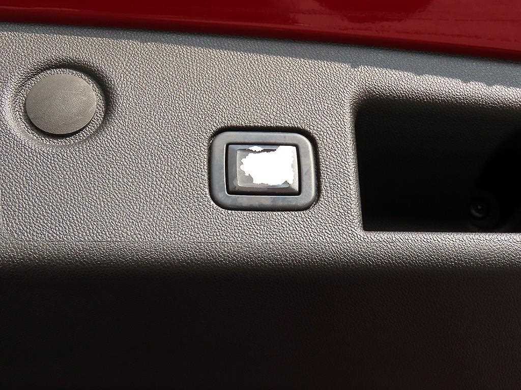 Chevrolet Equinox 2022 Rojo - Importación desde Corea - HF Imports Iquique - Foto 18