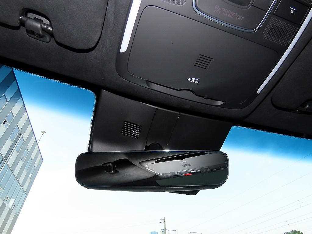 Genesis G70 2025 Blanco - Importación desde Corea - HF Imports Iquique - Foto 14