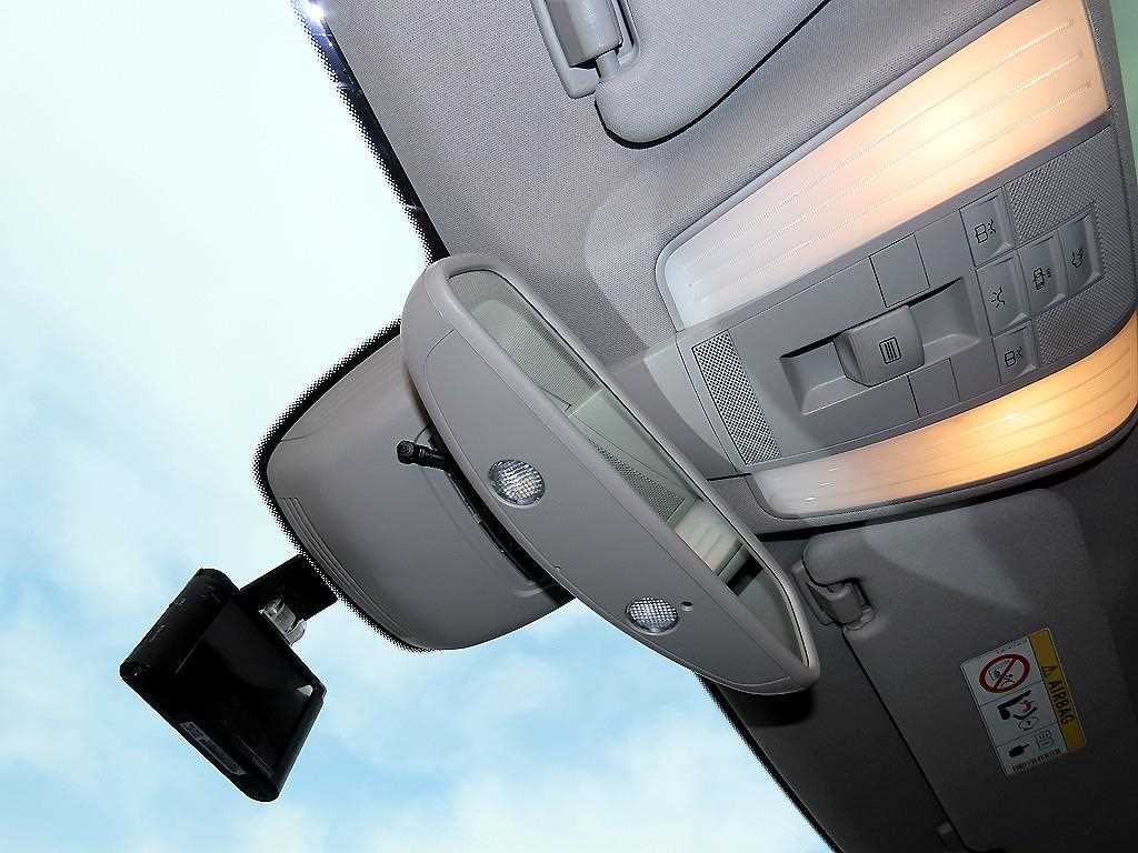 Mercedes Benz CLS Class 2014 Plateado - Importación desde Corea - HF Imports Iquique - Foto 15