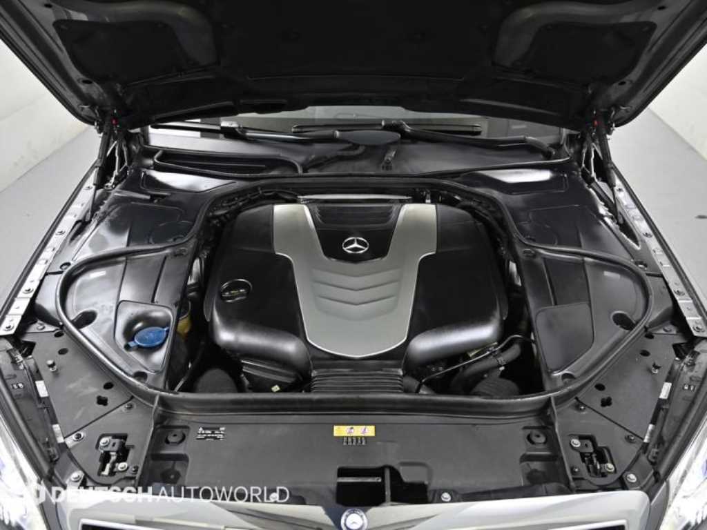 Mercedes Benz S Class - Vista 5