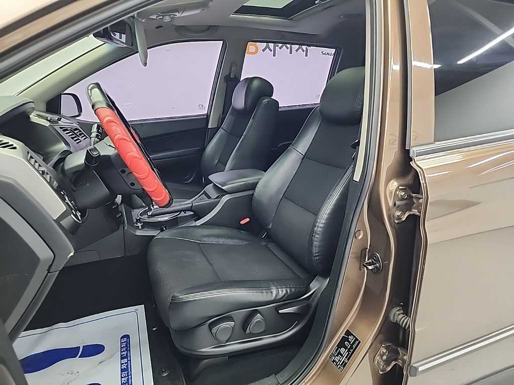 Ssangyong Korando - Vista 11