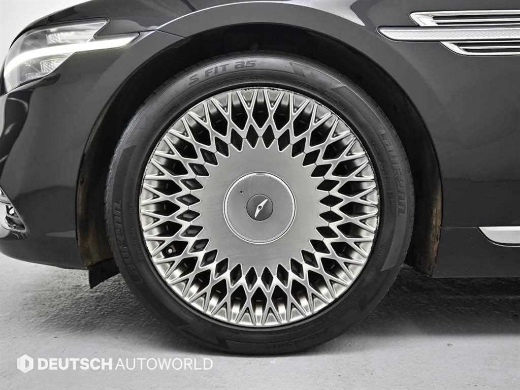 Genesis G90 - Vista 4