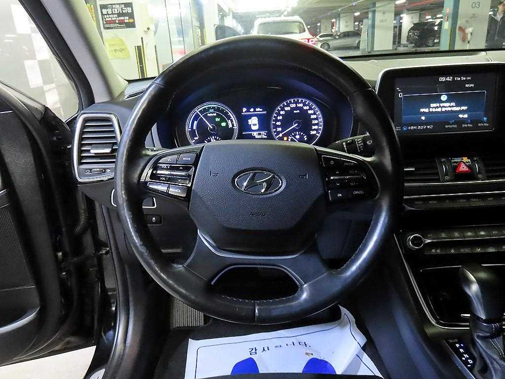 HYUNDAI Grandeur - Vista 8