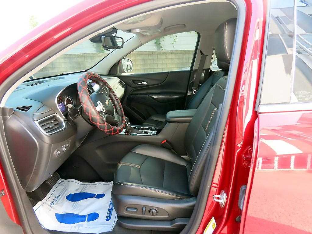 Chevrolet Equinox - Vista 5