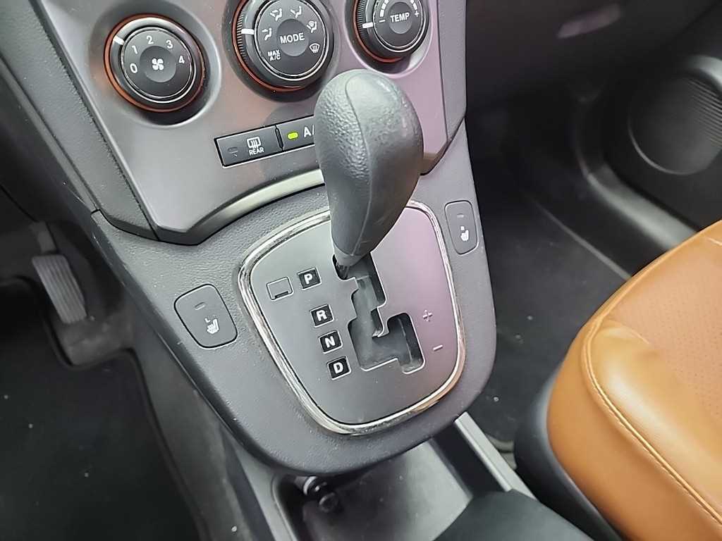 KIA Carens - Vista 7