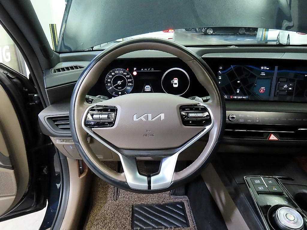 KIA K8 - Vista 8
