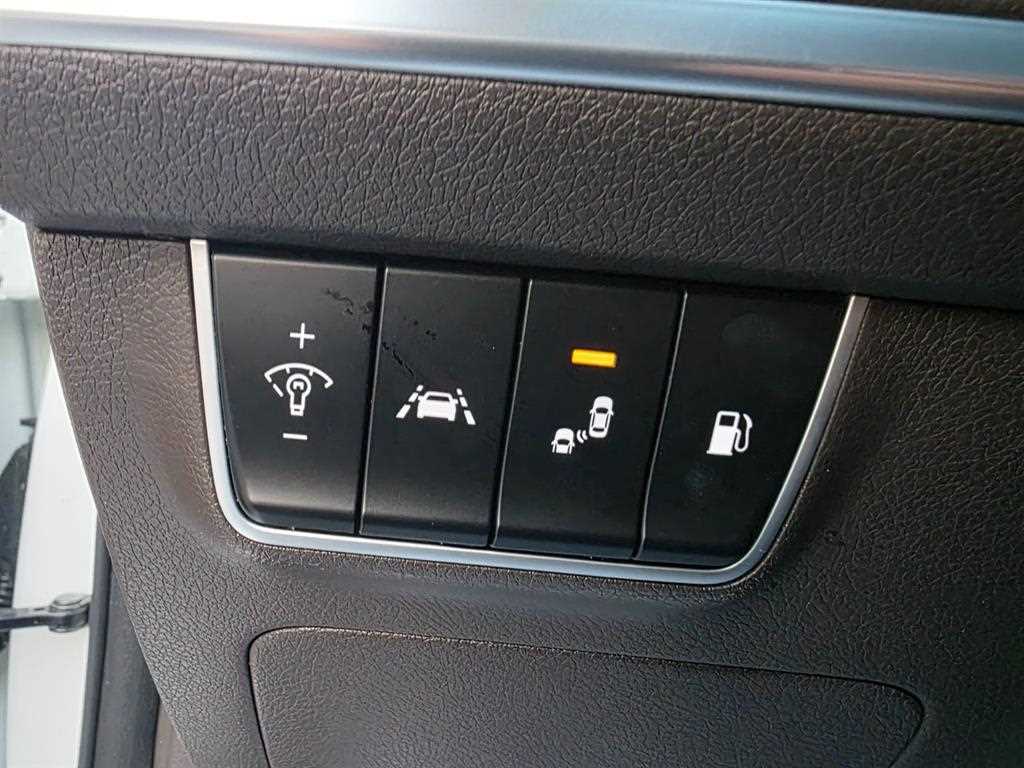 KIA Stinger 2018 Blanco - Importación desde Corea - HF Imports Iquique - Foto 13