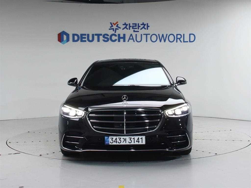Mercedes Benz S Class - Vista 4