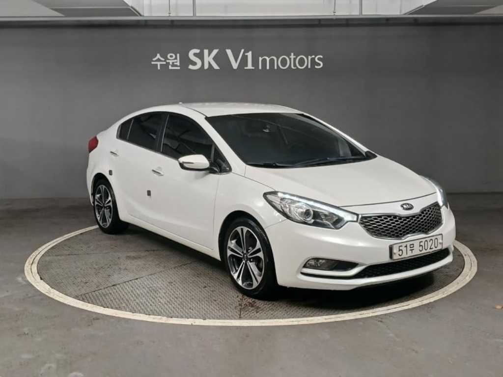 KIA K3 - Vista 5