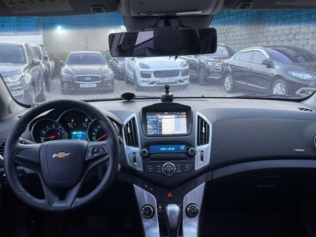 Chevrolet Cruise - Vista 9