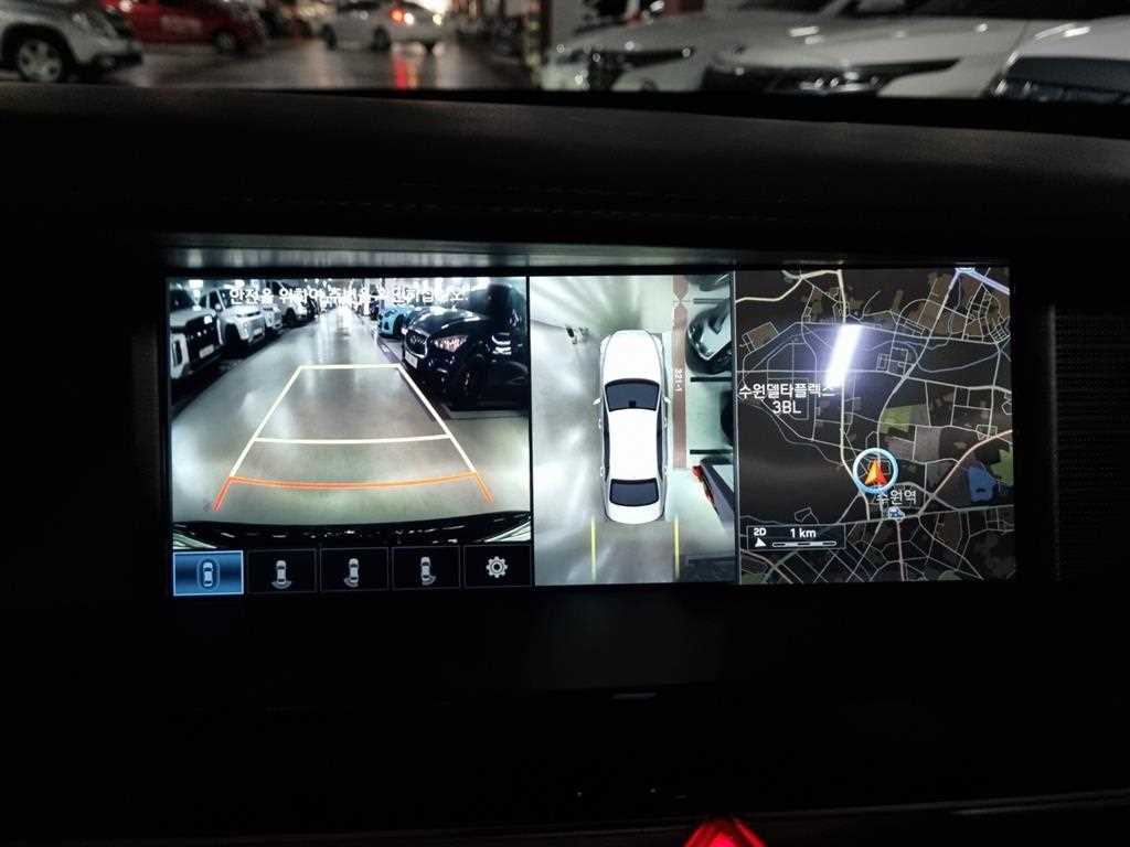 Genesis EQ900 - Vista 12