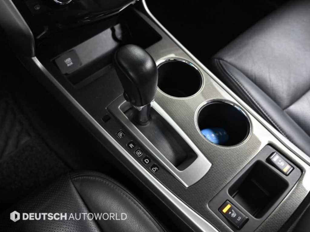 Nissan Altima - Vista 11