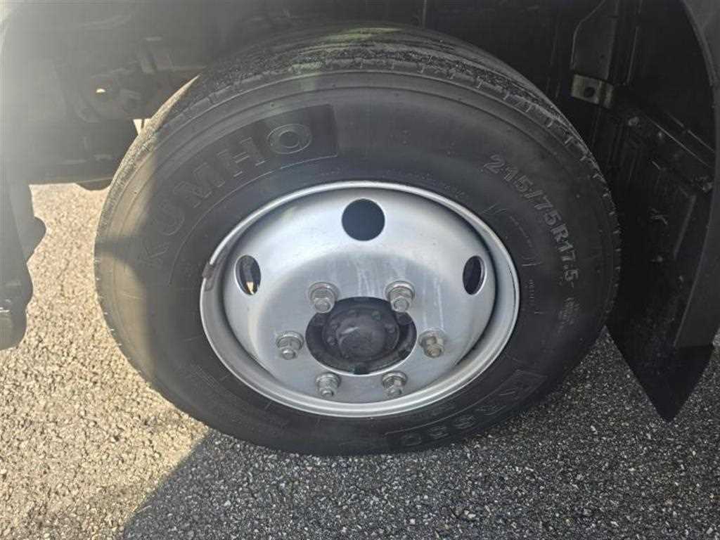 medium and large cargo truck 2019 Blanco - Importación desde Corea - HF Imports Iquique - Foto 19