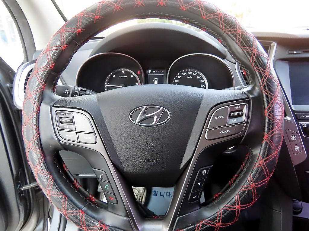 HYUNDAI Santa Fe - Vista 8