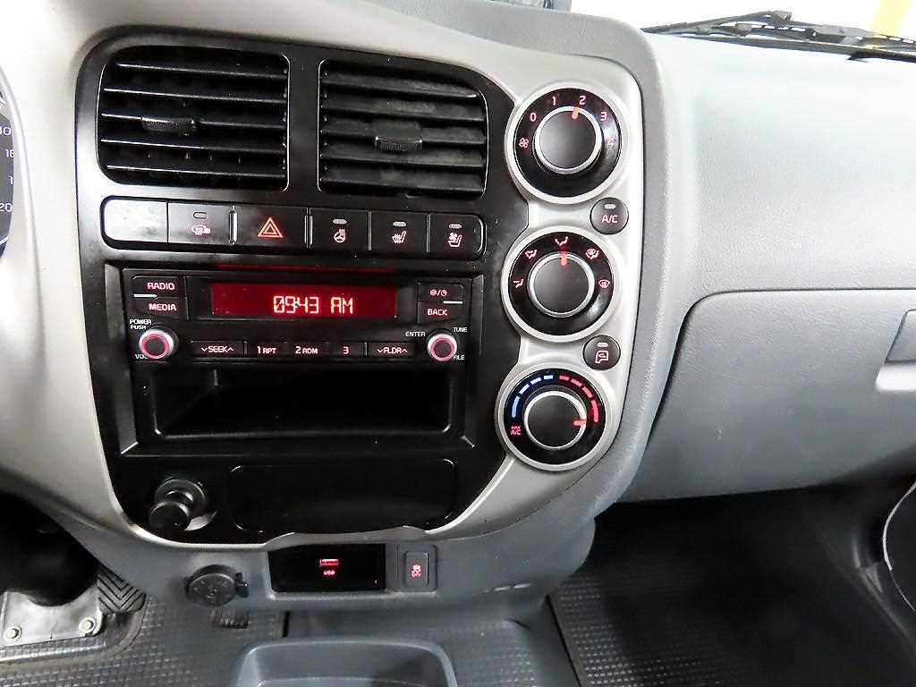 Small Truck Cargo (small) 2020 Blanco - Importación desde Corea - HF Imports Iquique - Foto 13
