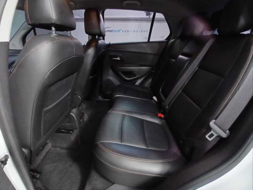 Chevrolet Trax - Vista 9