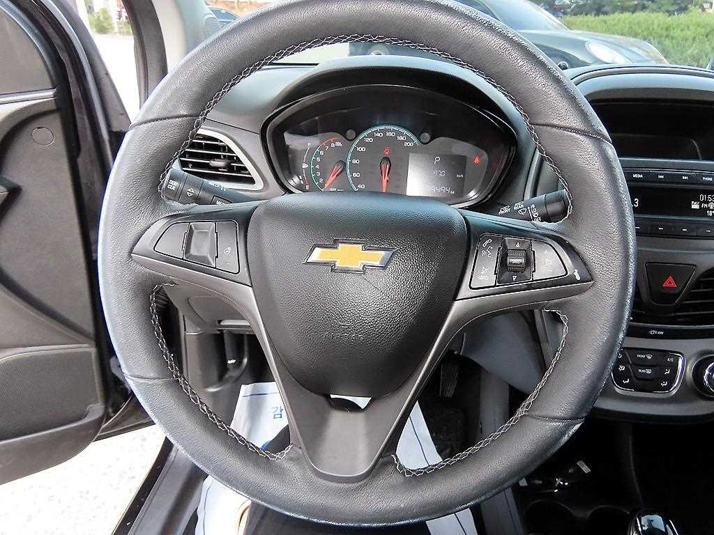 Chevrolet Spark - Vista 8